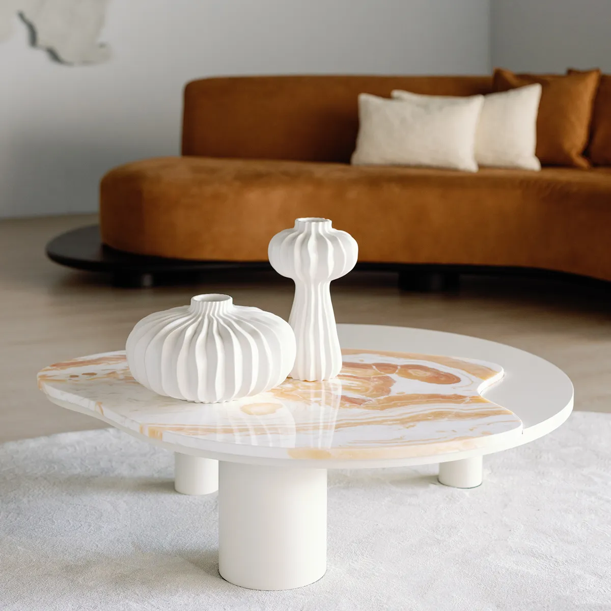 BORDEIRA low coffee table in Patagonia granite and oak by Greenappl